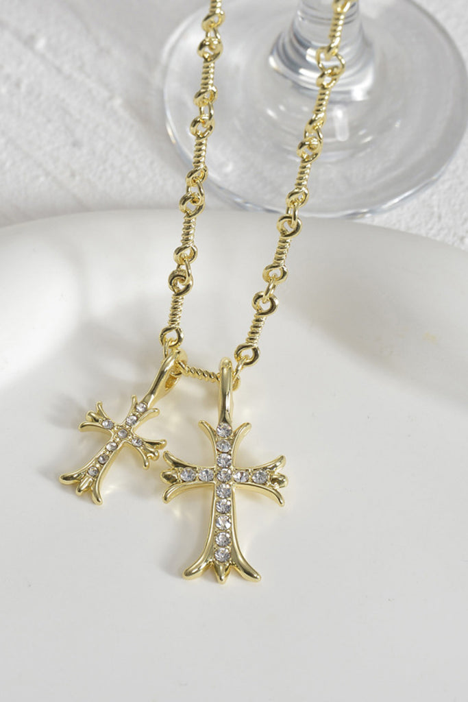 Horse Shoe Cross Pendant Necklace w Louisville Cardinals