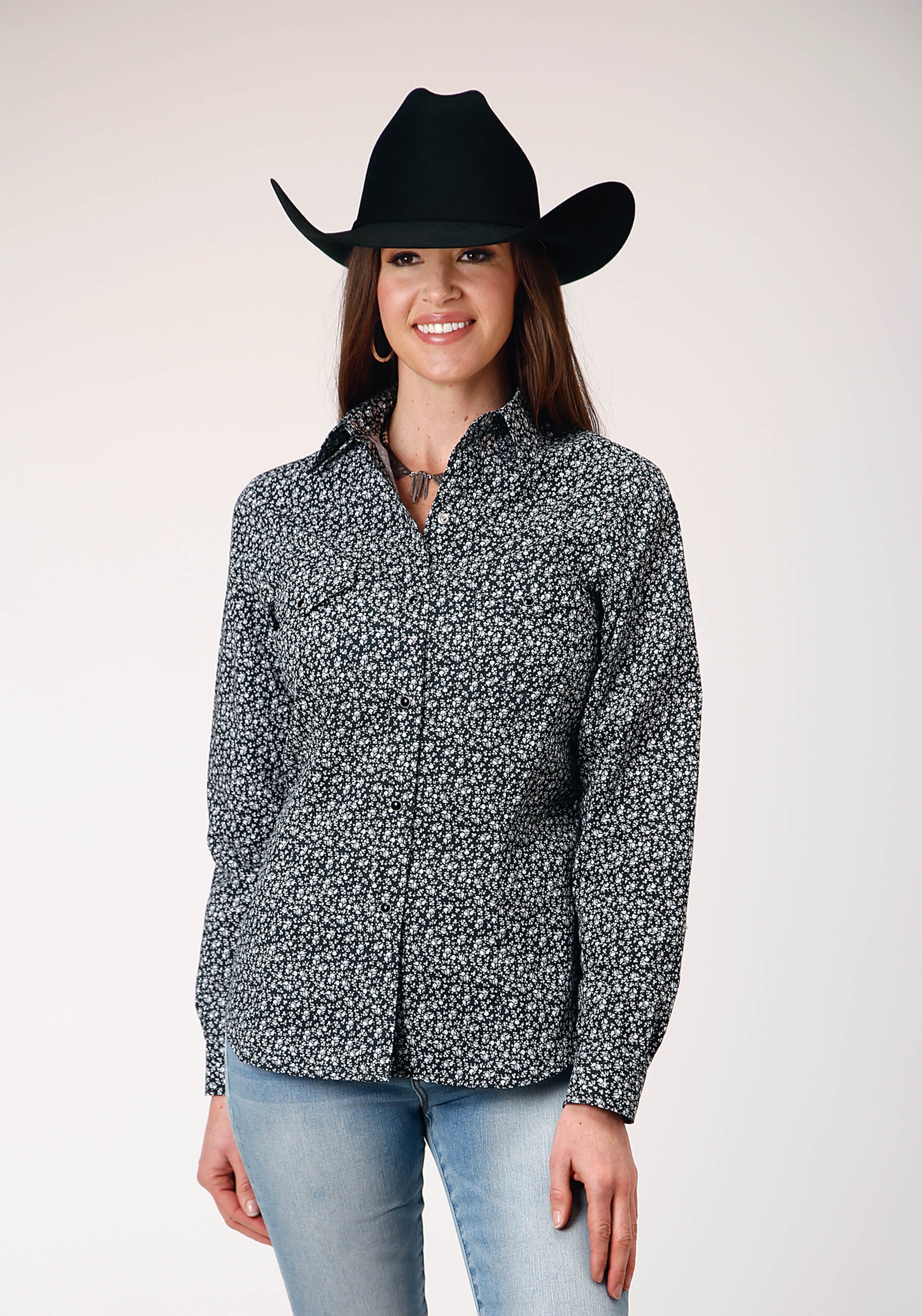 Roper Womens Long Sleeve Snap Black White Floral Print Western Shirt