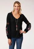 Roper Womens Long Sleeve Black Rayon Challis Vneck  Blouse