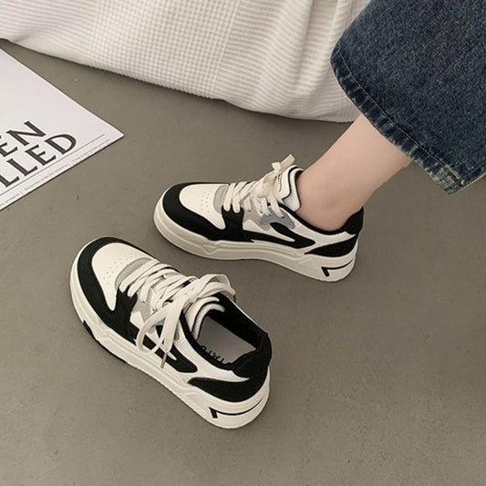 Lace Up Round Toe Platform Sneakers - Trendsi