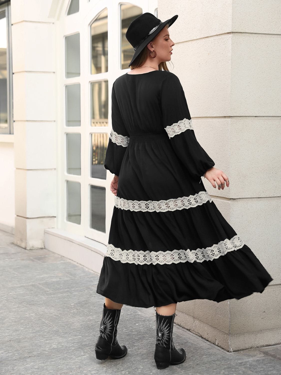 Plus Size Lace Detail V-Neck Long Sleeve Midi Dress - Trendsi