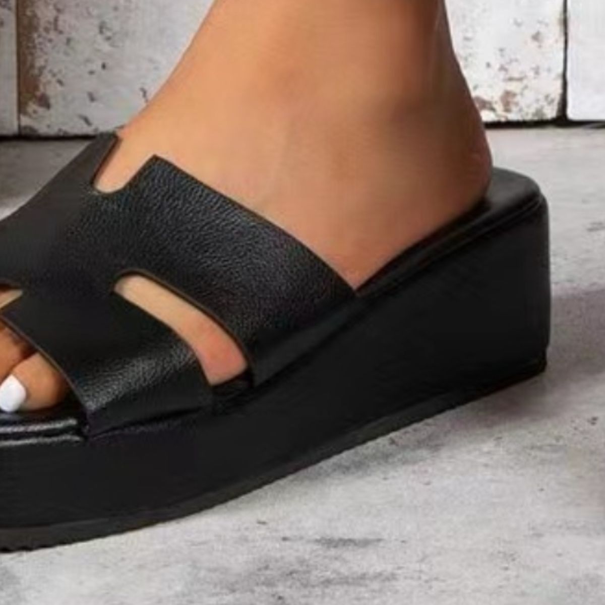 Open Toe Wedge Sandals Trendsi