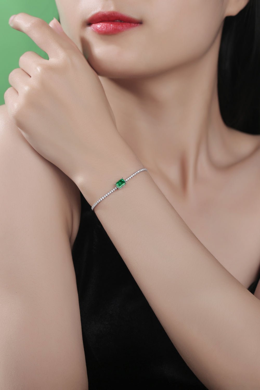 1 Carat Lab - Grown Emerald Bracelet - Trendsi