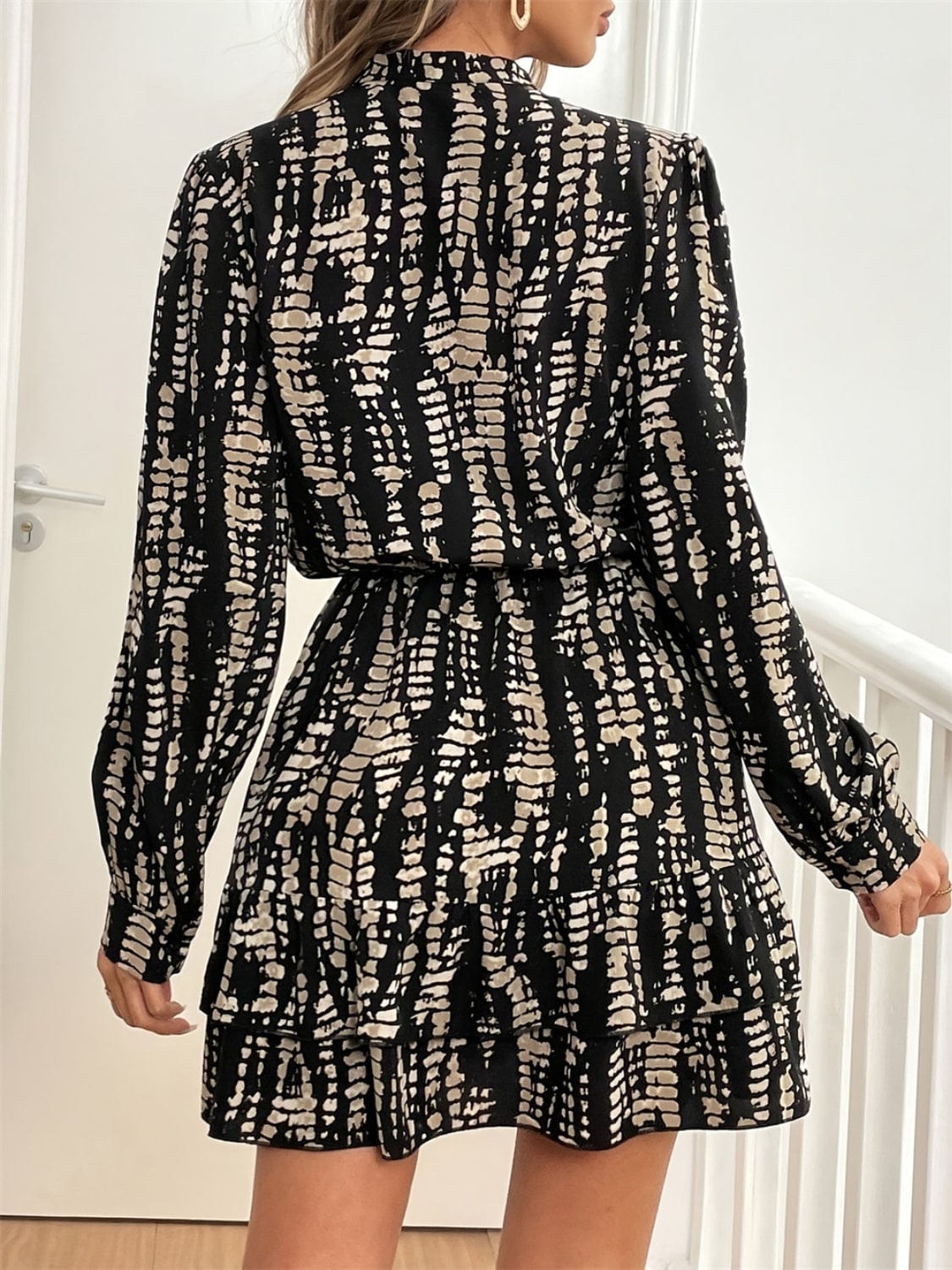 Printed Long Sleeve Mini Dress - Trendsi