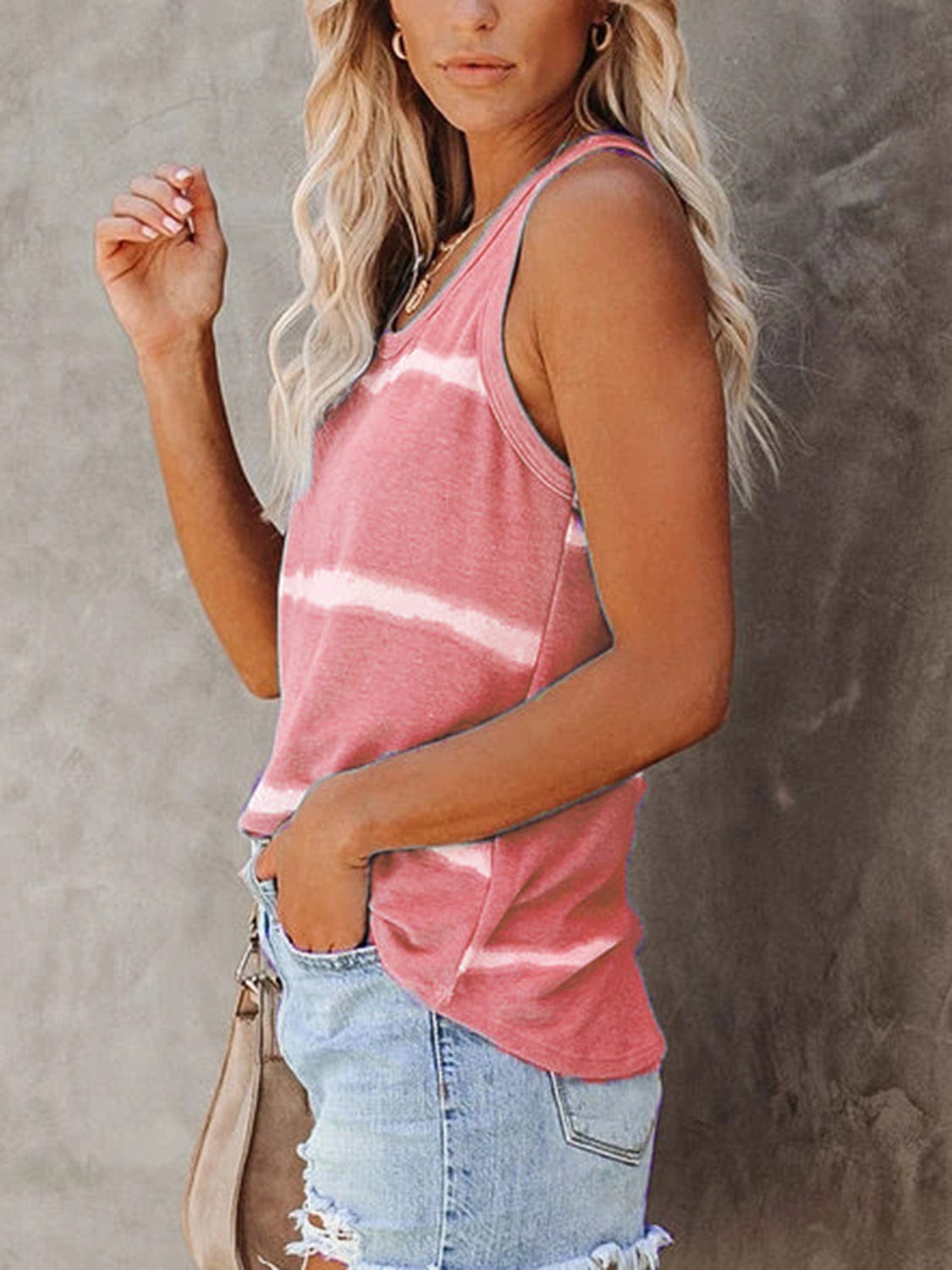 Full Size Tie-Dye Round Neck Tank - Trendsi