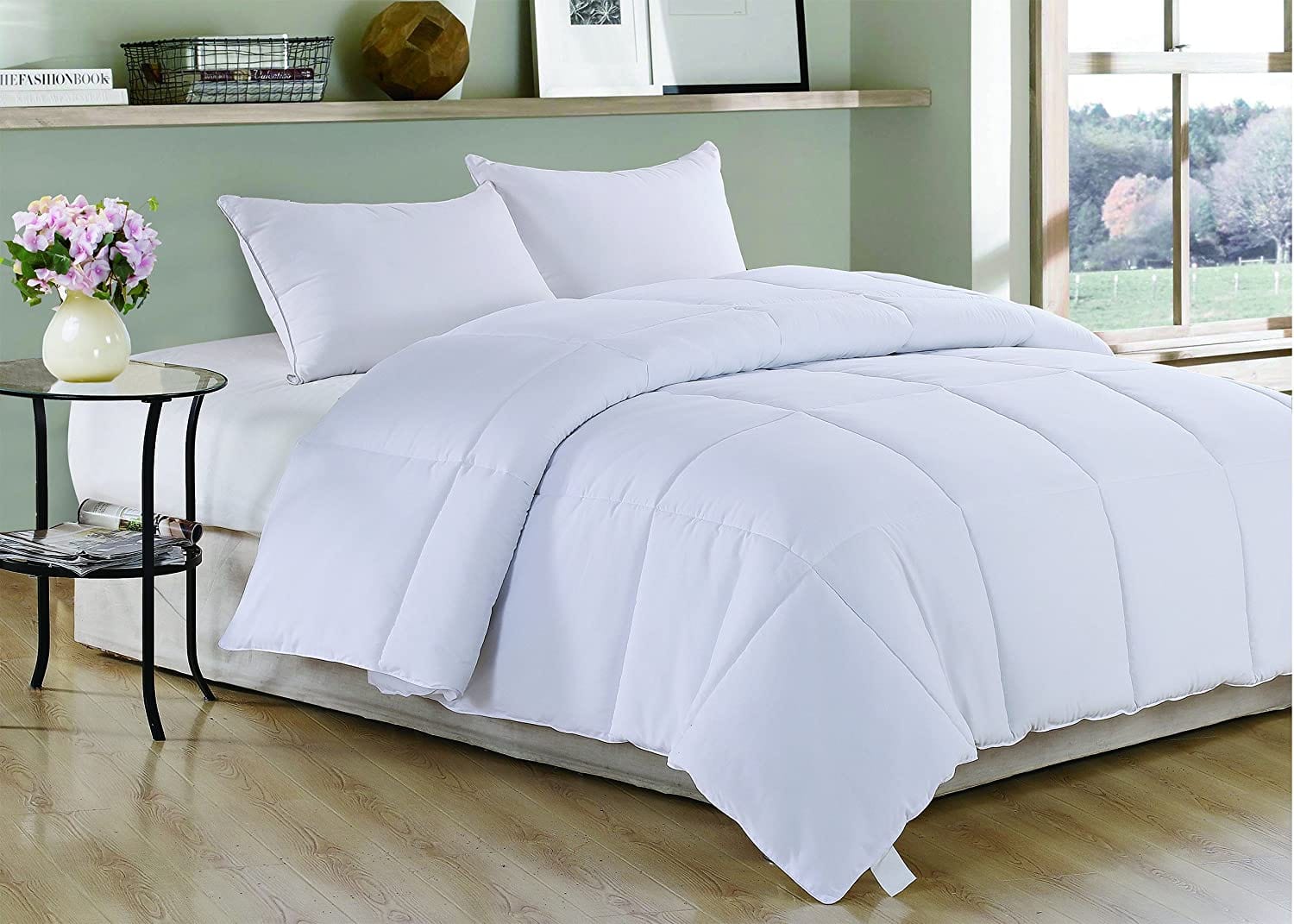 White Twin Microfiber Thread Count Down Alternative Duvet Insert