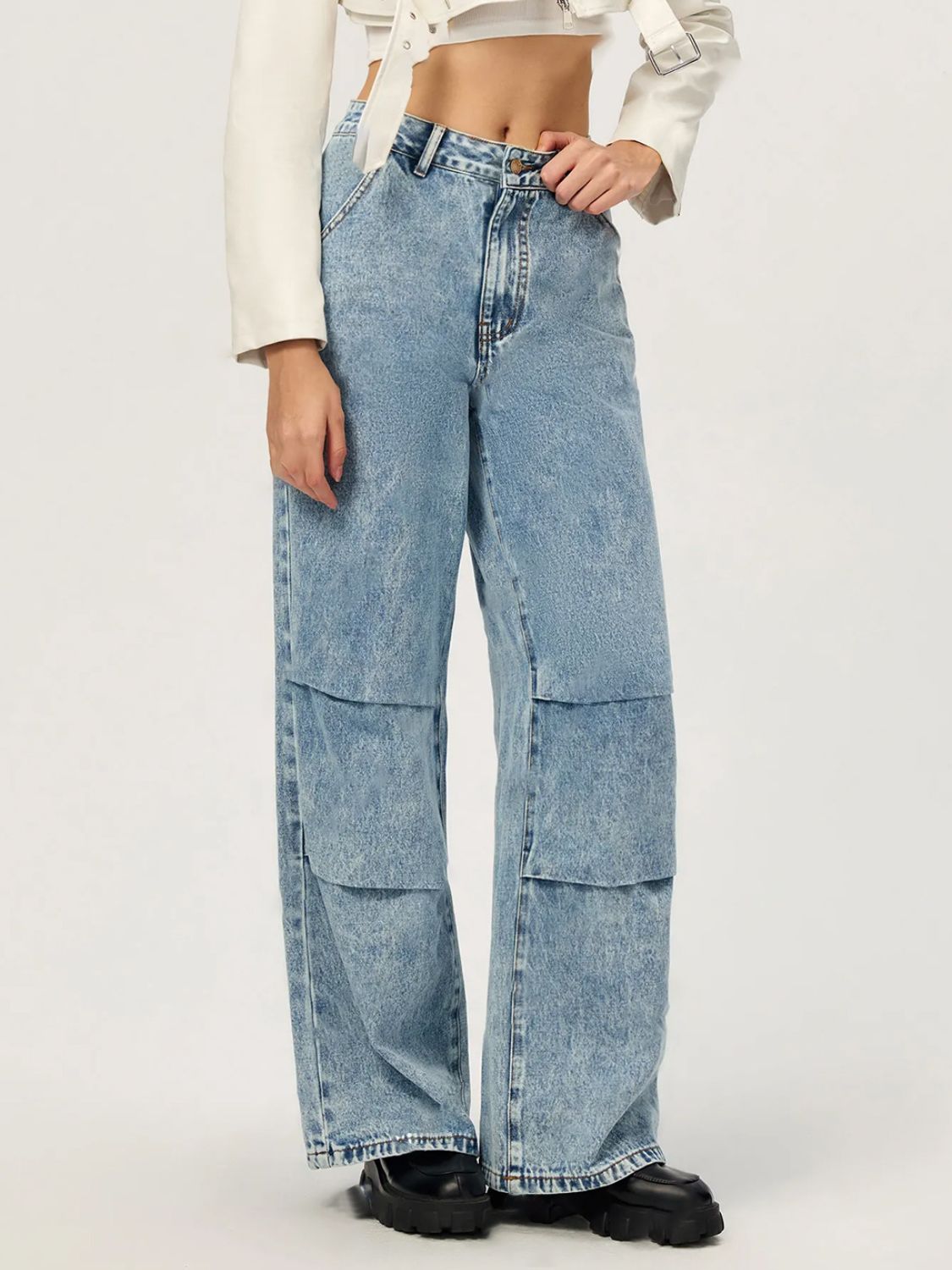 Wide Leg Jeans with Pockets