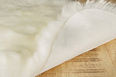 2' X 3' White Natural New Zealand Sheepskin Wool Area Rug