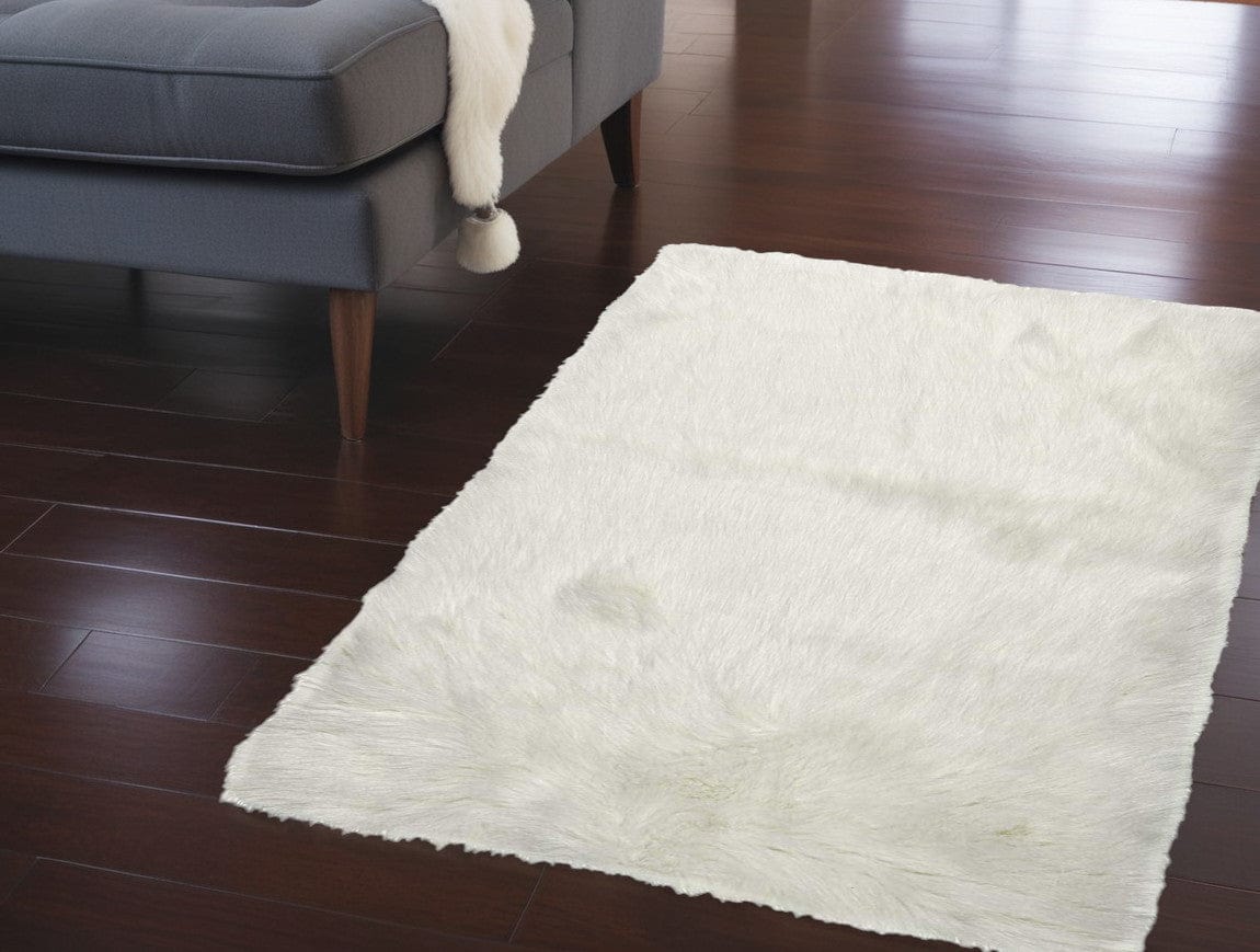 60" X 36" Off White Rectangular Faux Fur - Area Rug - Homeroots