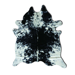 6' X 7' Black and White Cowhide Cowhide Area Rug - Homeroots