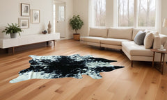 6' X 7' Black and White Cowhide Cowhide Area Rug - Homeroots