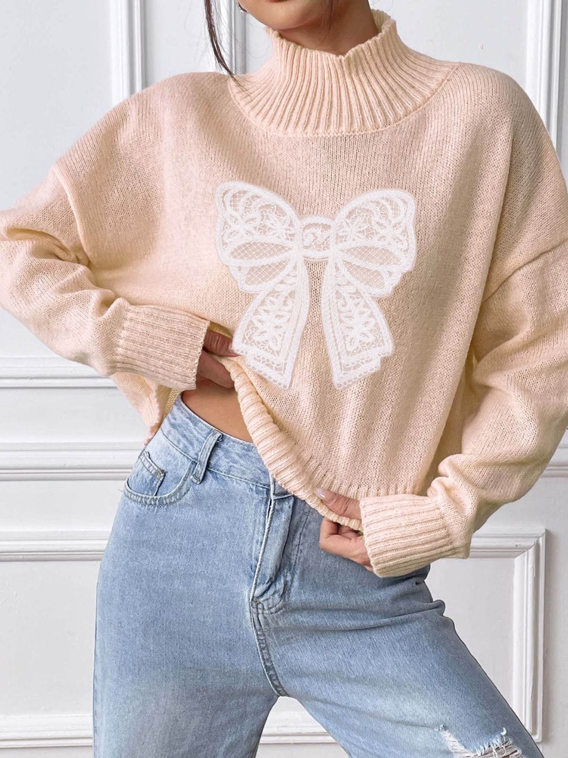 Bow Turtleneck Long Sleeve Sweater - Trendsi