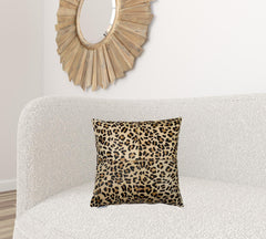 Almohada con estampado de leopardo Quattro de 18" x 18" x 5"