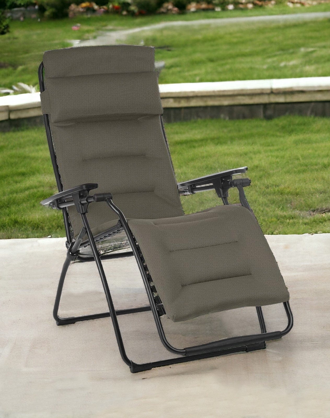 26" Gray Steel Outdoor Zero Gravity Chair with Gray Cushion