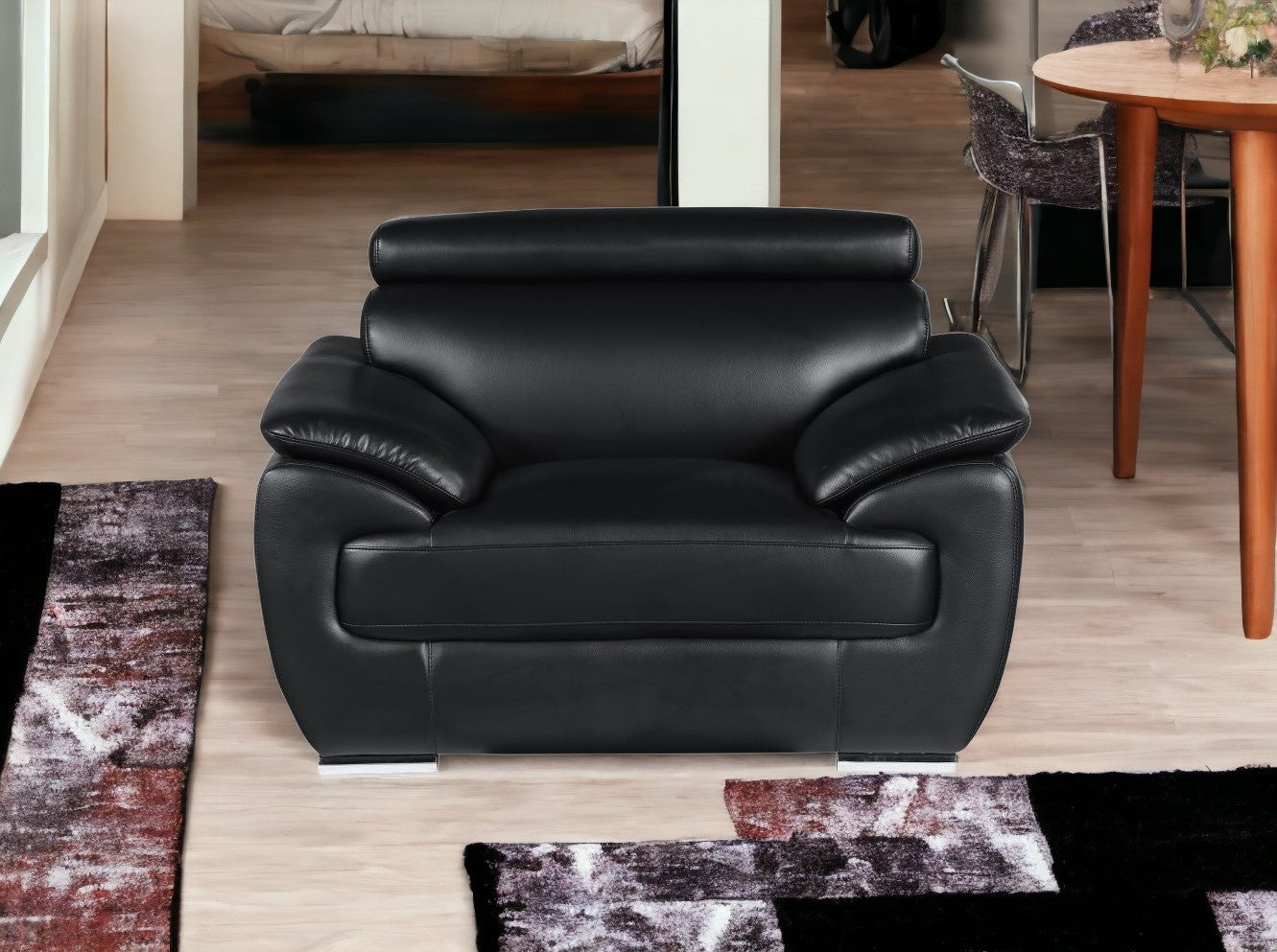 32" To 38" Black Captivating Leather Chair