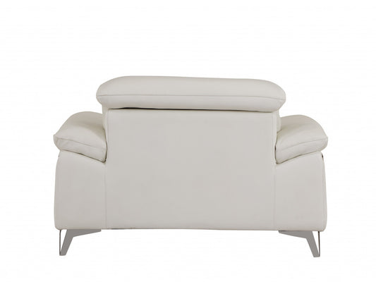 31" White Fashionable Leather Chair