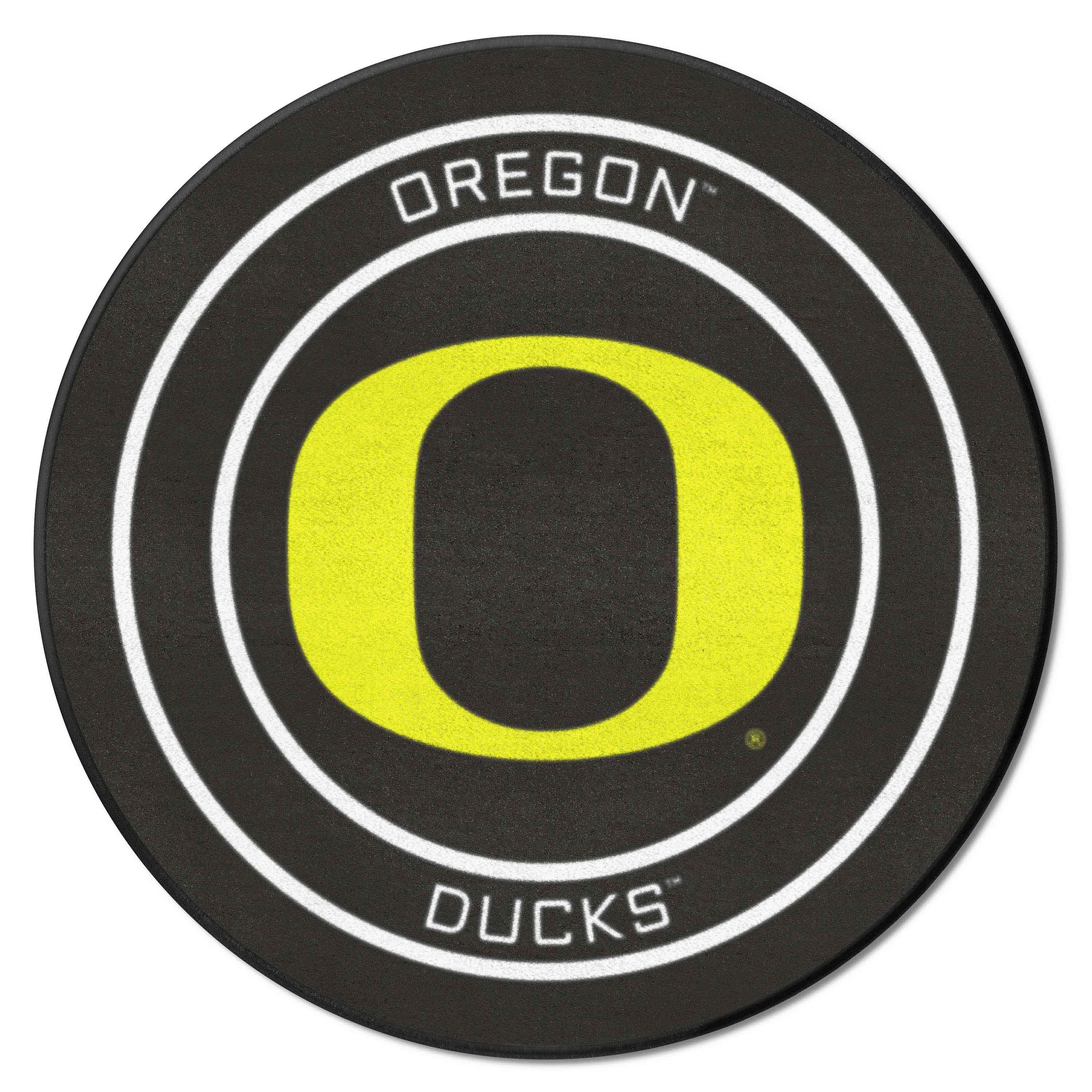 Oregon Ducks Hockey Puck Rug - 27in. Diameter