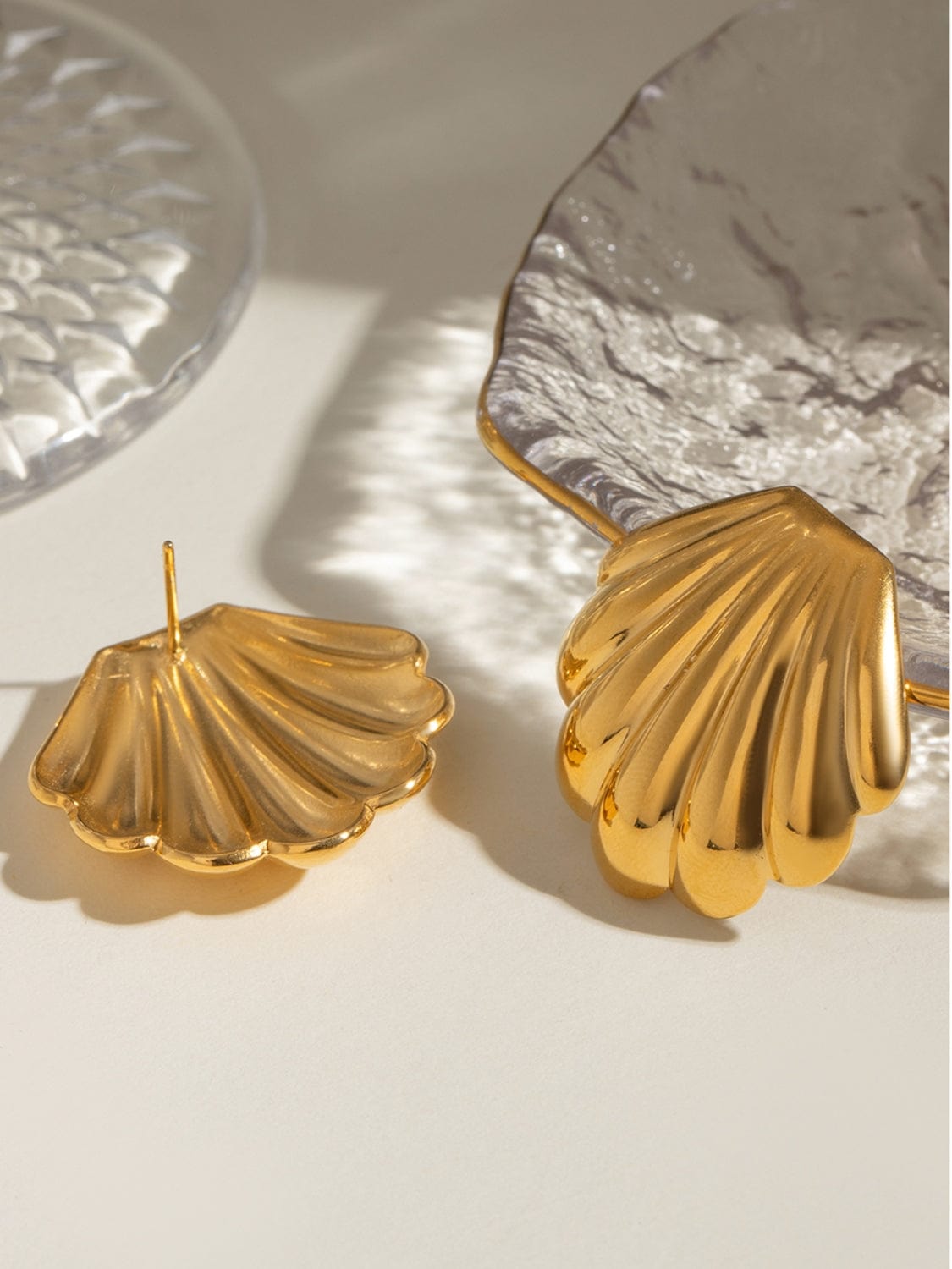 18K Gold-Plated Stainless Steel Shell Stud Earrings - Trendsi