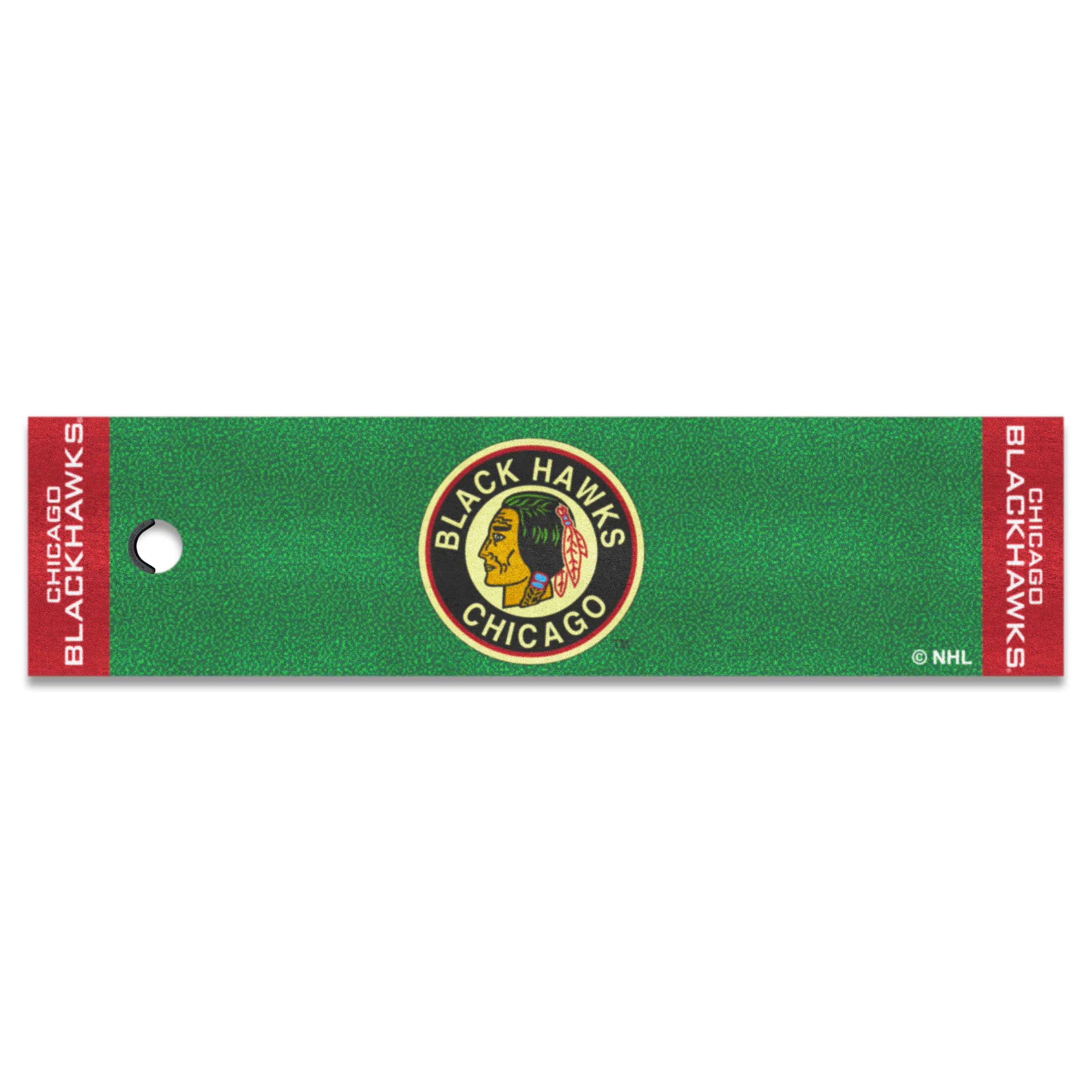 NHLRETRO Chicago Blackhawks Putting Green Mat - 1.5ft. x 6ft.