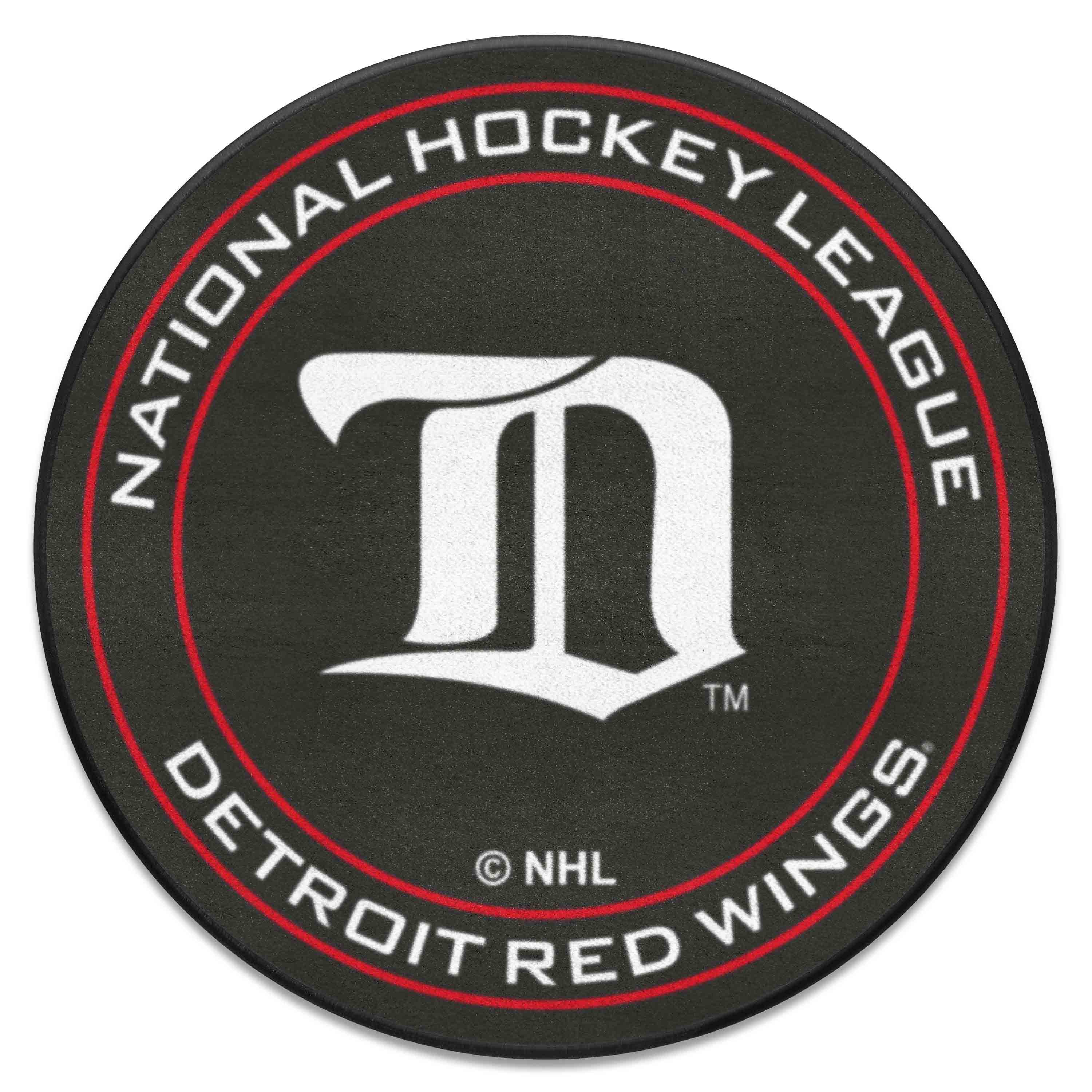 NHLRETRO Detroit Red Wings Hockey Puck Rug - 27in. Diameter