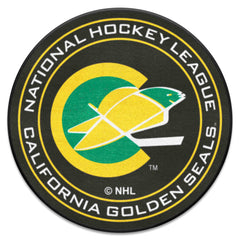 NHLRETRO California Golden Seals Hockey Puck Rug - 27in. Diameter