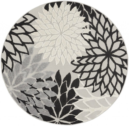 4' Round Black And White Round Floral Indoor Outdoor Area Rug - Homeroots