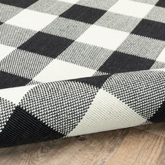 8' X 8' Black and Ivory Indoor Outdoor Area Rug - Homeroots