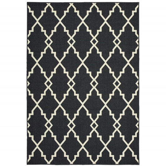 4' X 6' Black and Ivory Indoor Outdoor Area Rug