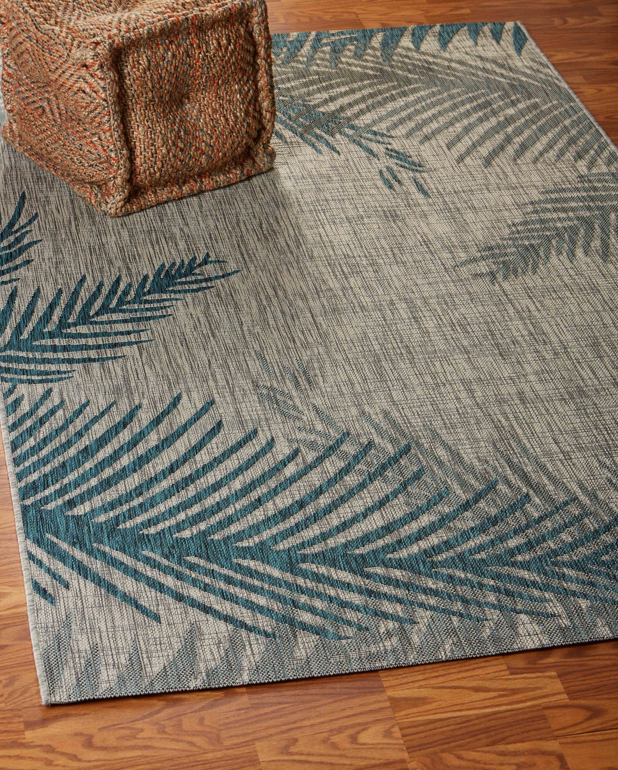 8' X 9' Gray Floral Indoor Outdoor Area Rug - Homeroots