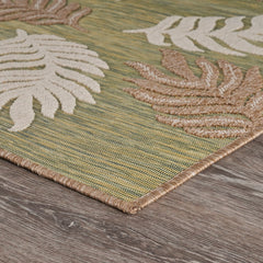 5' X 7' Green And Ivory Indoor Outdoor Area Rug