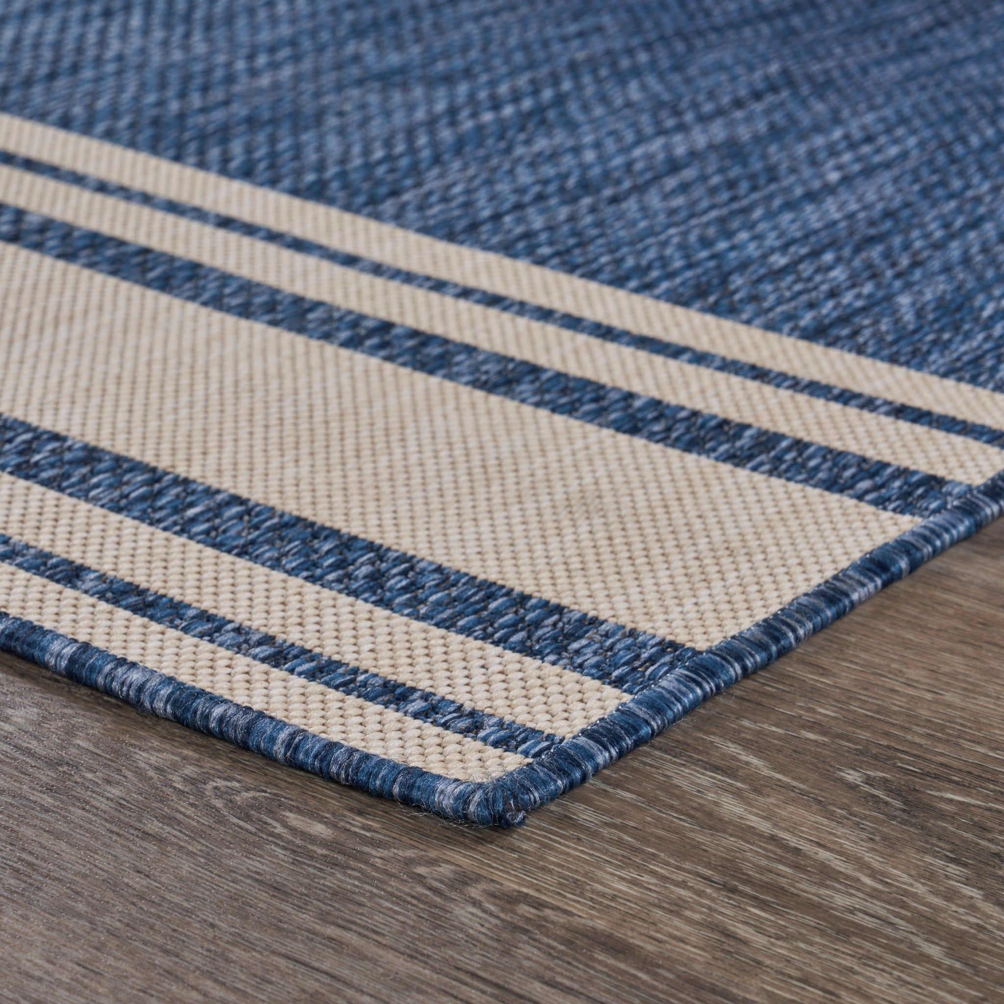 5' X 7' Blue And Gray Indoor Outdoor Area Rug