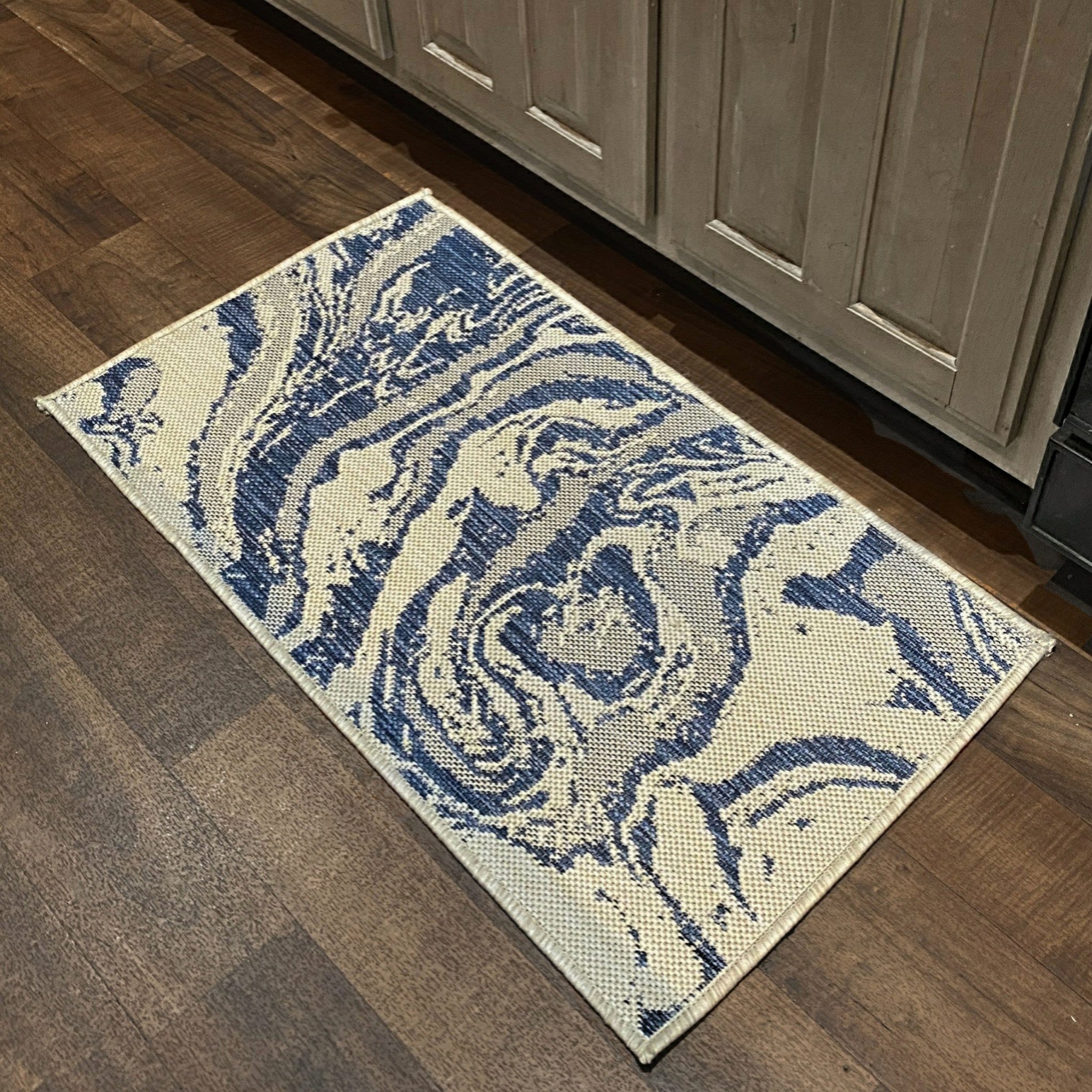 2' X 3' Blue And Gray Indoor Outdoor Area Rug