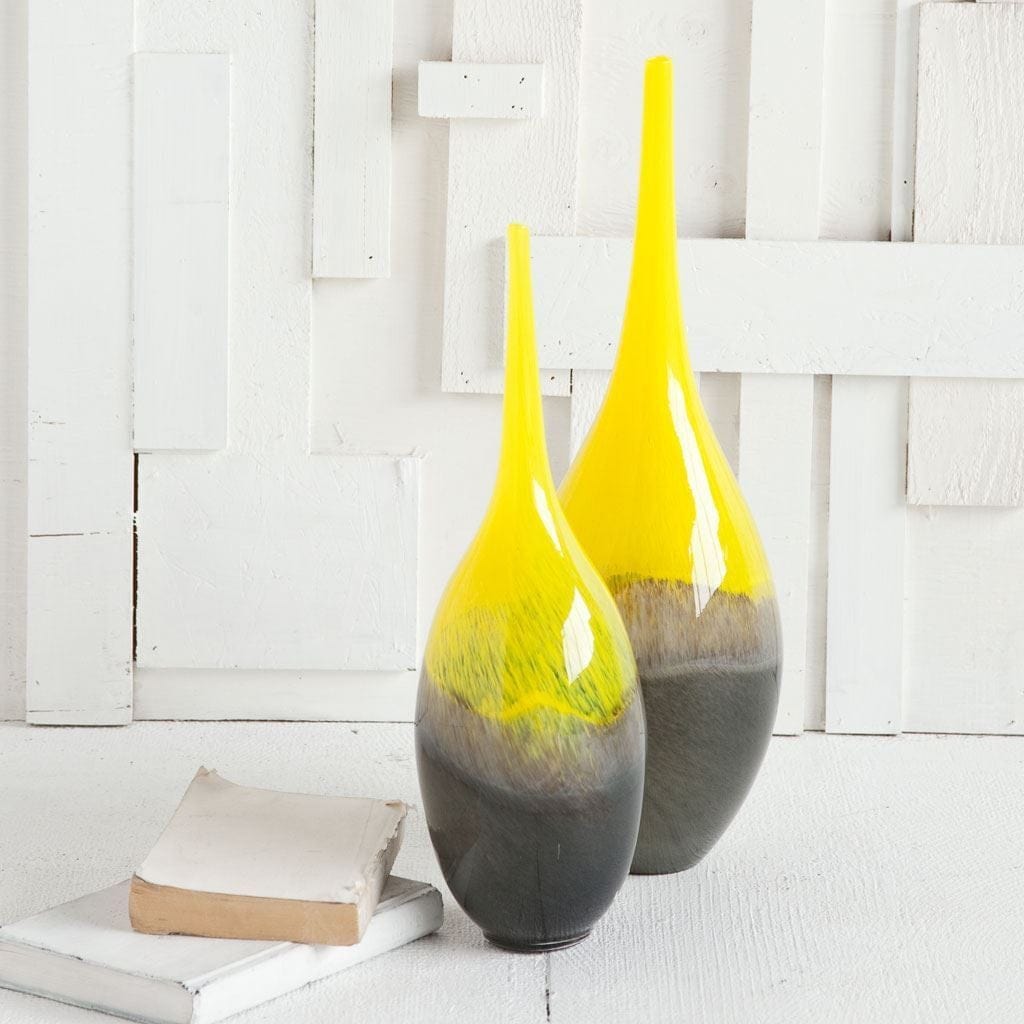 19" Lovely Yellow and Gray Handblown Spunglass Vase