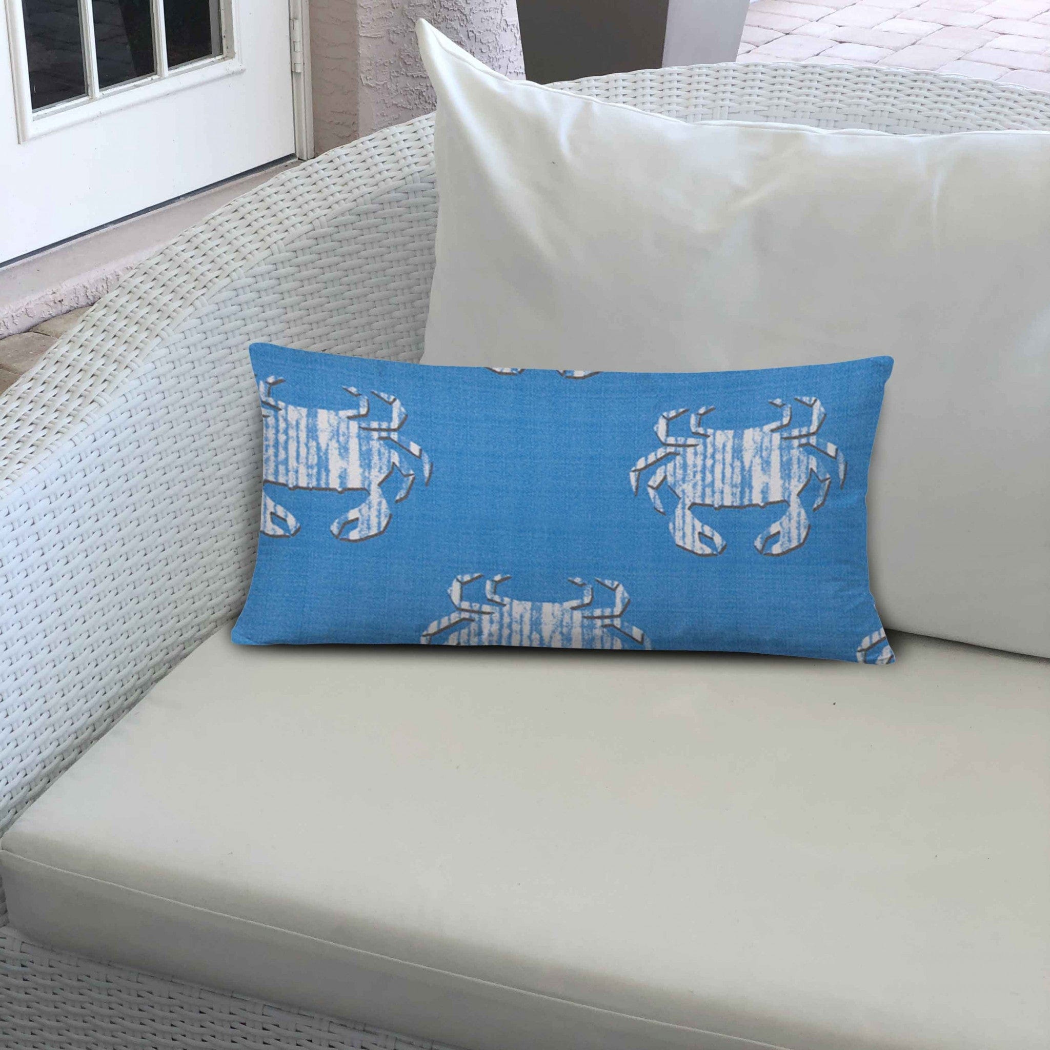 14" X 20" Blue And White Crab Enveloped Coastal Lumbar Indoor Outdoor Pillow - Homeroots