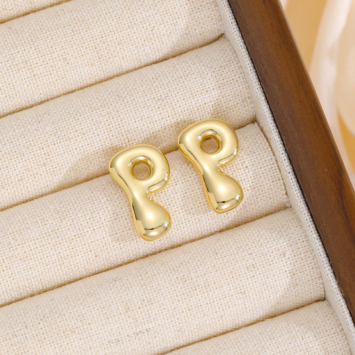 18K Gold-Plated Bubble Letter Stud Earrings - Trendsi