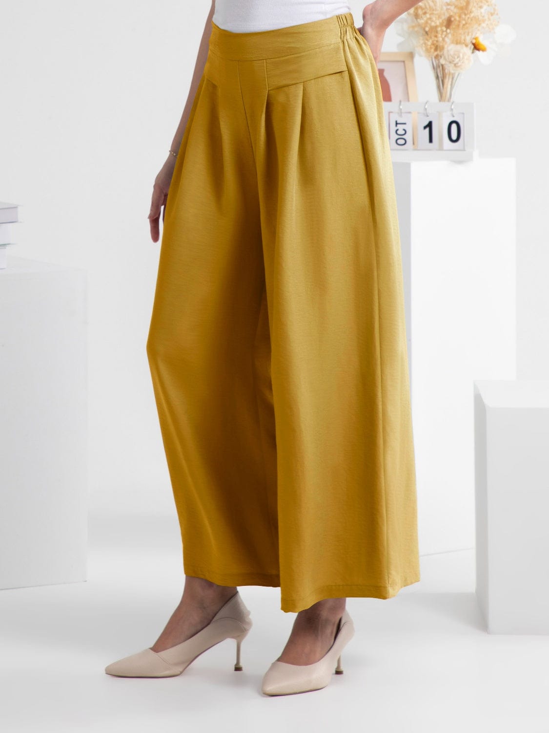 Wide Leg Elastic Waist Pants Trendsi