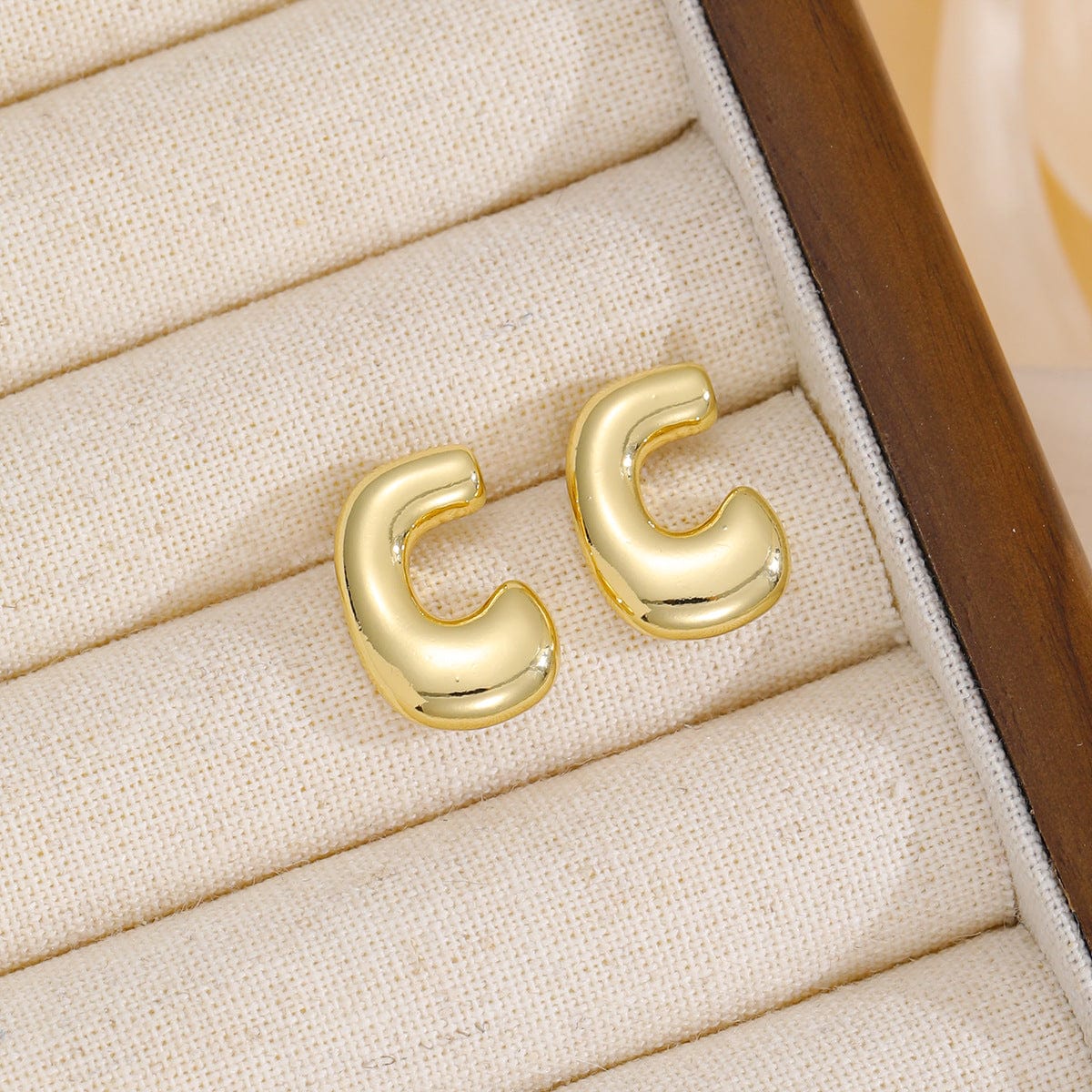 18K Gold-Plated Bubble Letter Stud Earrings - Trendsi