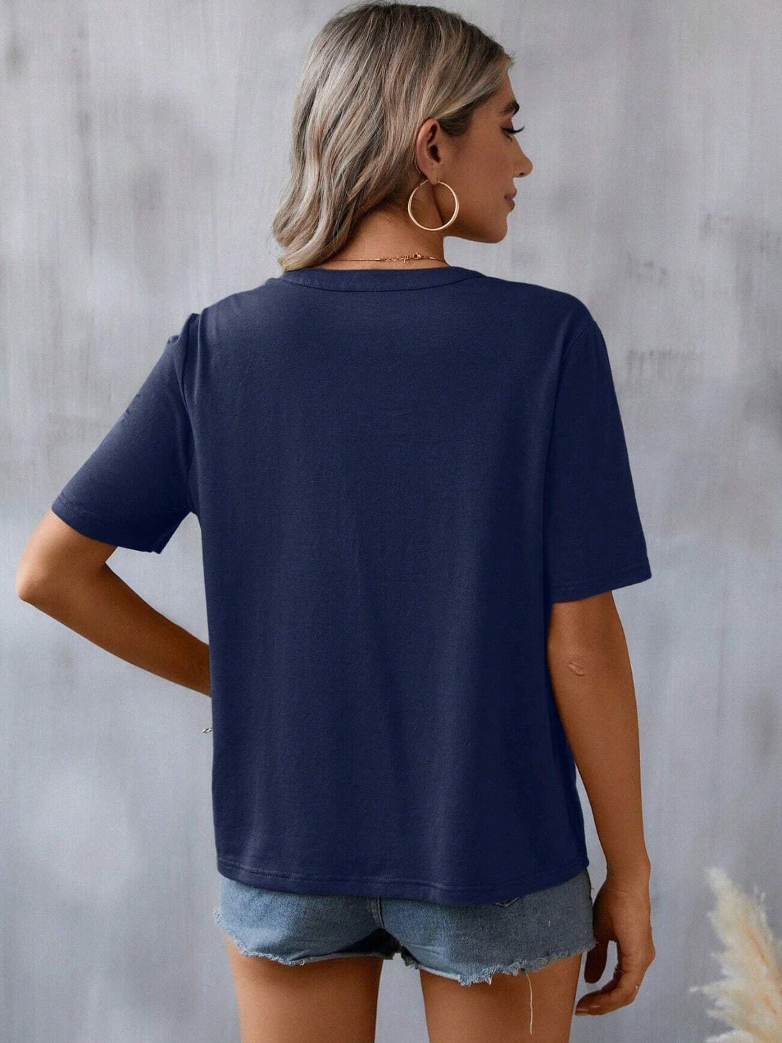 Embroidered Notched Short Sleeve T-Shirt