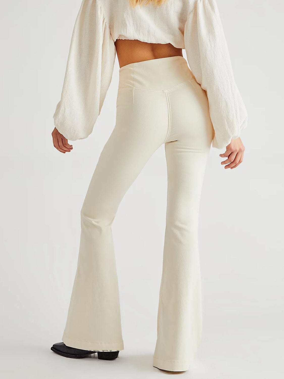 Asymmetric Waist Flare Jeans - Trendsi