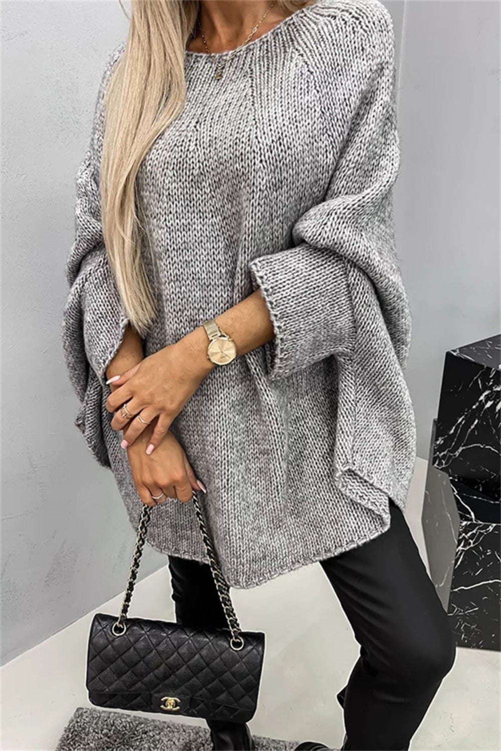 Round Neck Batwing Sleeve Sweater - Trendsi