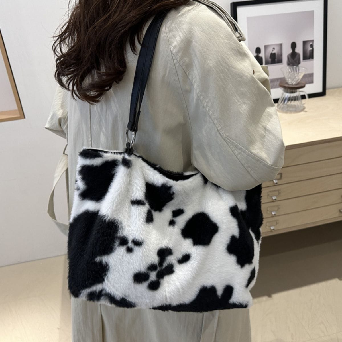 Cow Print Furry Tote Bag - Trendsi