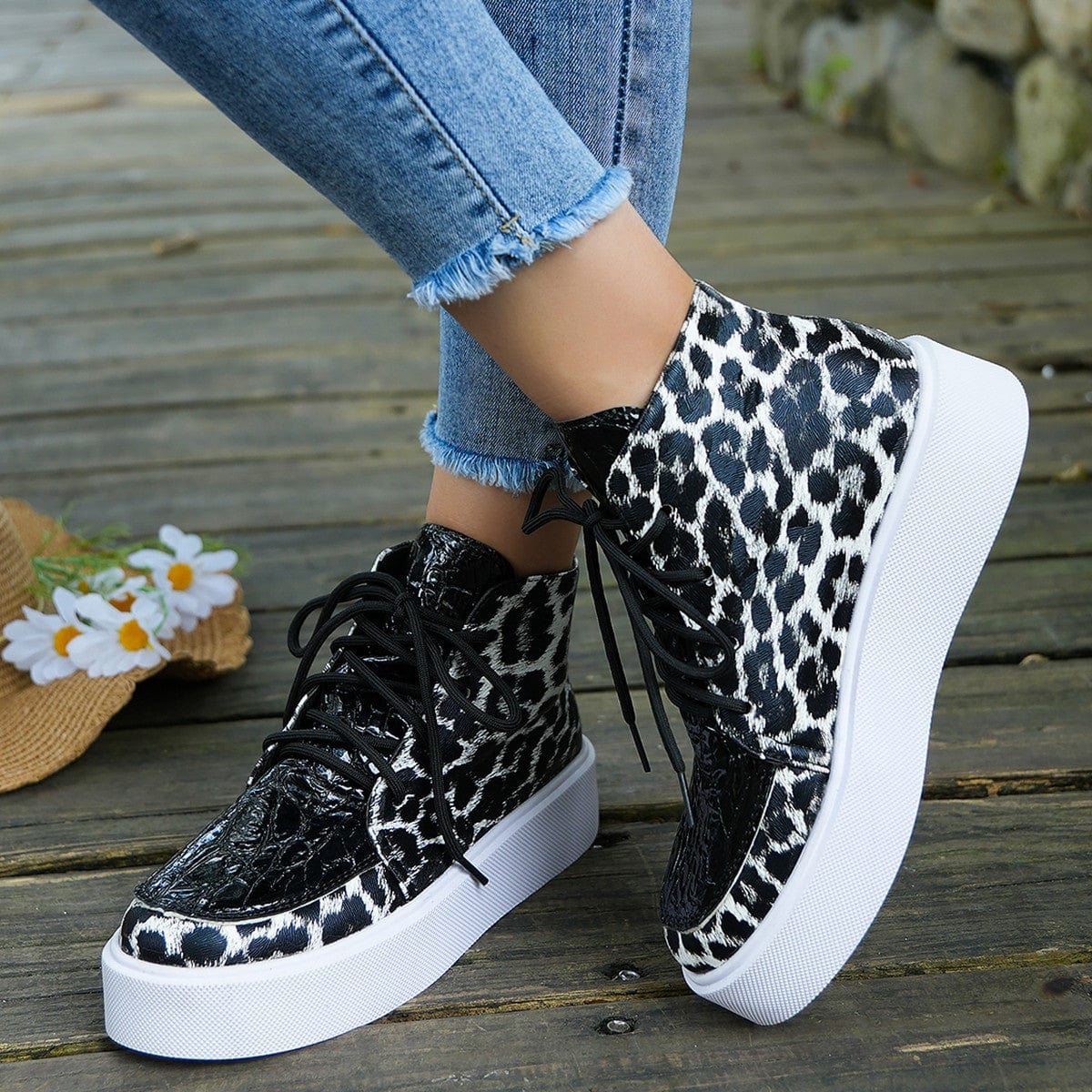 PU Leather Leopard Platform Sneakers - Trendsi