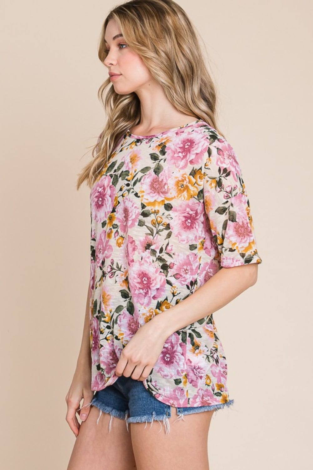 BOMBOM Floral Round Neck T-Shirt - Trendsi