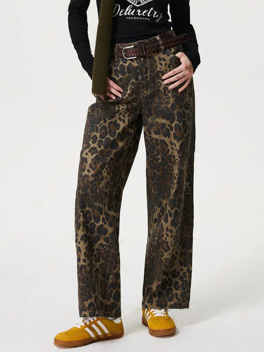 Leopard Straight Jeans with Pockets - Trendsi