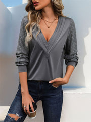 Blusa de manga larga con escote en V