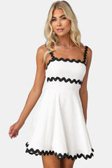 Contrast Trim Square Neck Mini Dress - Trendsi