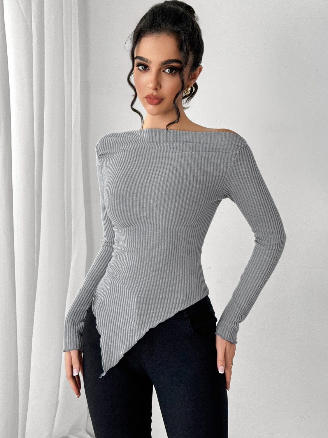 Asymmetric Hem Long Sleeve T-Shirt - Trendsi