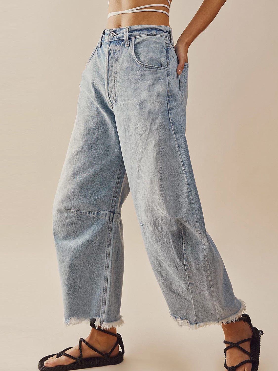 Raw Hem Wide Leg Jeans with Pockets - Trendsi