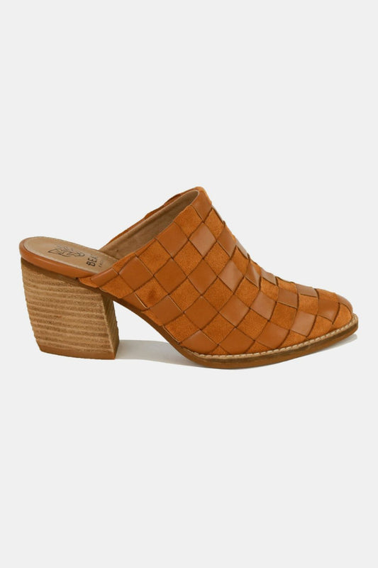 Beast Fashion Woven Checkerboard Block Heel Mule Shoes