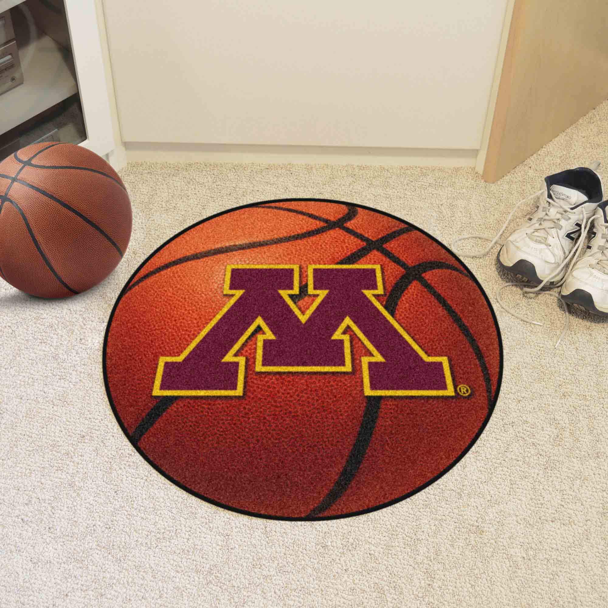 Minnesota Golden Gophers Basketball Rug - 27in. Diameter